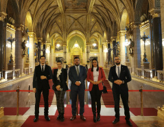 15. децембар 2021. Посланичка група пријатељства са Мађарском у посети Парламенту Мађарске 